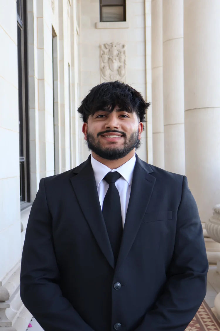 Headshot of Milan Grewal